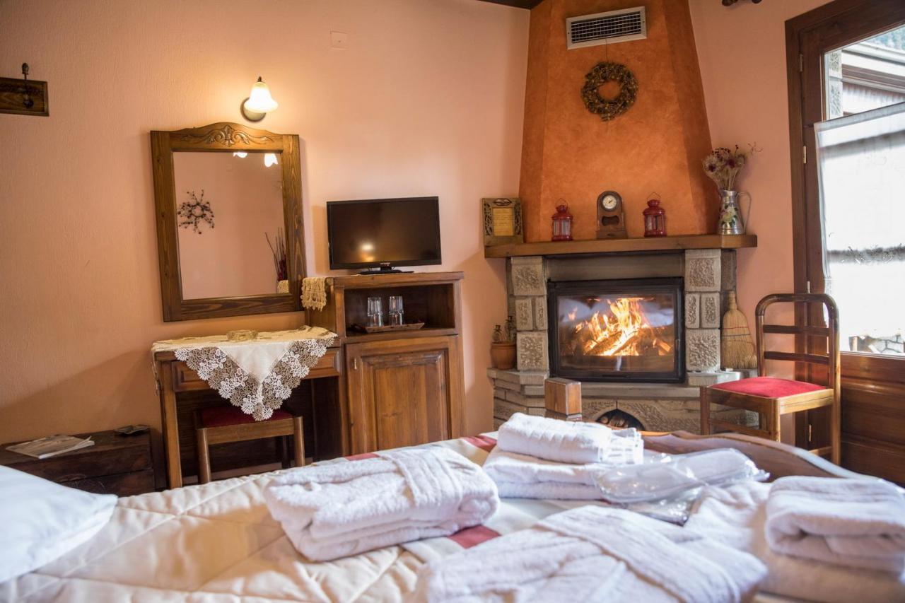 Archontiko Tsiboni Hotel Eláti Buitenkant foto